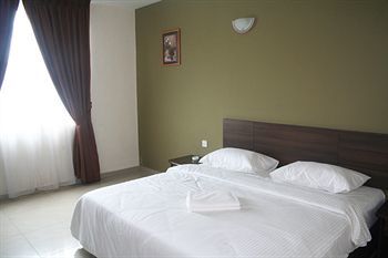 Jb City Hotel Джохор Бахру Екстериор снимка