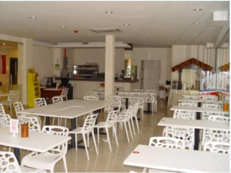 Jb City Hotel Джохор Бахру Екстериор снимка
